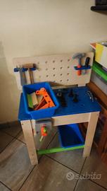 banco da lavoro giocattolo