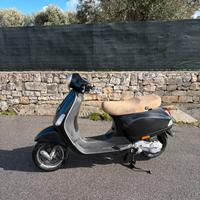 Vespa 50 lx
