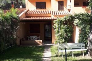 Elegante villa a 300 metri dal mare