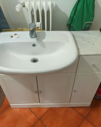 Mobiletto bagno 