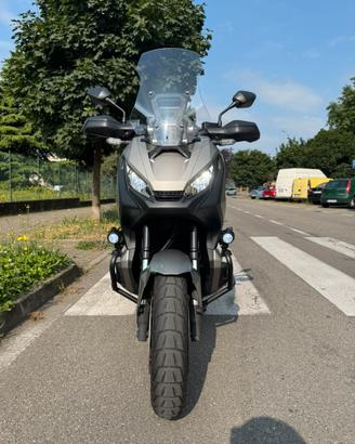Honda X-ADV 750