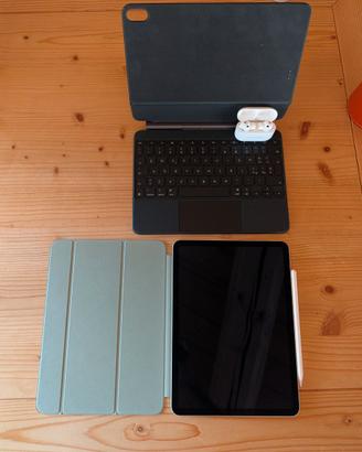 Apple iPad Air 11” 256 GB con accessori + AirP. 3