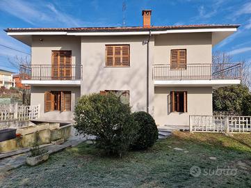 VILLA SINGOLA A VILLAFRANCA D'ASTI