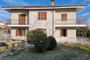 VILLA SINGOLA A VILLAFRANCA D'ASTI