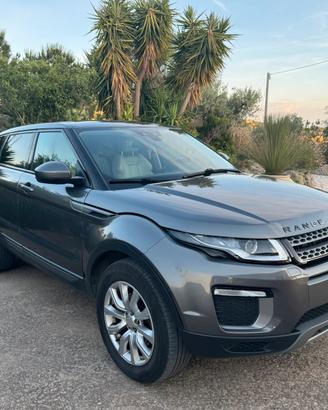 Range Rover Evoque 2000 - 180  cv  anno 2017
