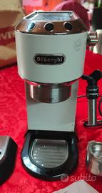 Macchina da caffè De Longhi Dedica