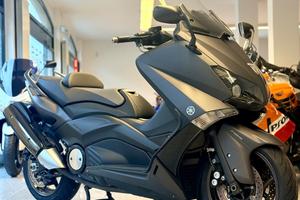 Yamaha TMAX 530