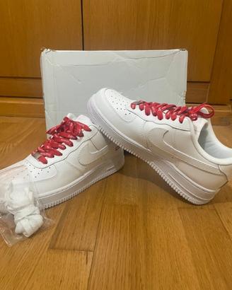 Sneakers basse SupremexNike Air Force 1 bianche/37