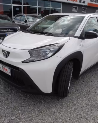 TOYOTA Aygo X 1.0 VVT-i 72cv 5p. - Ok NEOPATENTA