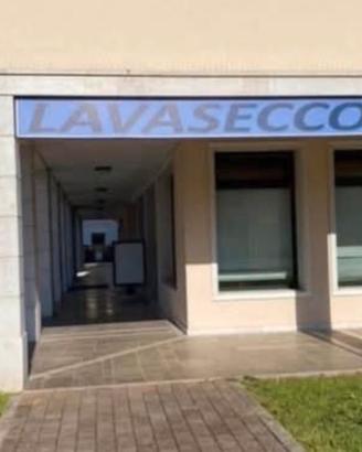 Privato affitta negozio a Spresiano