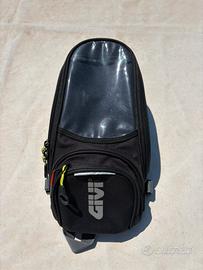 Borsa da serbatoio Givi EA106B Easy Bag