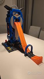 Mega garage hot wheels 
