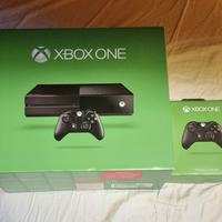 Xbox One 500GB + 2 Joystick + Giochi