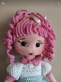 bambola amigurumi 
