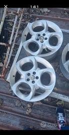 cerchi in lega alfa romeo