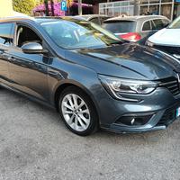 Renault Megane 4 sport tour 