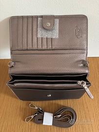 Pochette Portafoglio con tracolla e scomparti vari