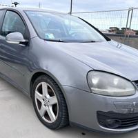 Volkswagen Golf 2.0 TDI 140CV DPF 4m. 5p. Highilin