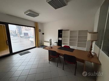 Ufficio o negozio a casalserugo