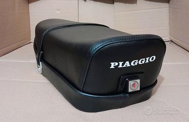 Sella vespa et3 serratura,sella et3 levetta nuove