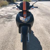 Piaggio Liberty SP 125 / Derbi Sonar 125