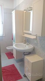 MOBILE BAGNO SOSPESO