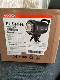 luce set fotografico  Godox SL60W