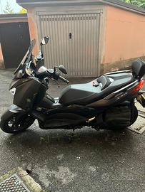 Scooter Yamaha X-MAX anno 2020