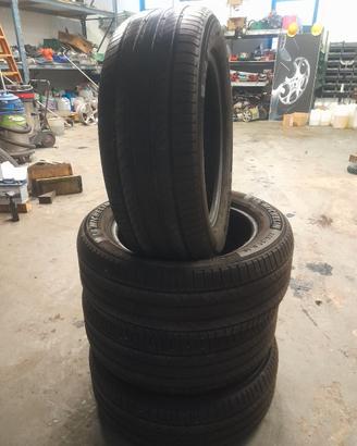 treno gomme stive 235/55R18