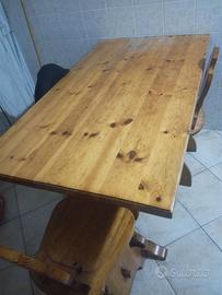 Tavolo legno massello rustico tirolese con sedie