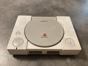PlayStation 1 Sony SCPH-9002 PAL da sistemare