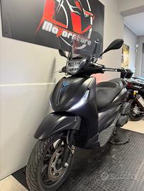 Piaggio Beverly 400 i.e.