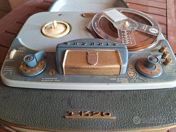 Apparecchi elettronici d'epoca (3Pz).