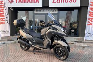Yamaha Tricity 300 Guidabile patente B solo 1...