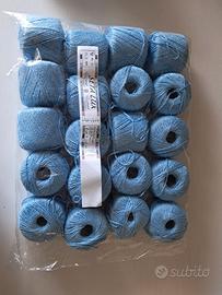 n. 26 gomitoli mt 100 gr 50 