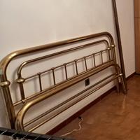 Spalliera letto oro