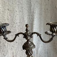 Antico candelabro in ottone
