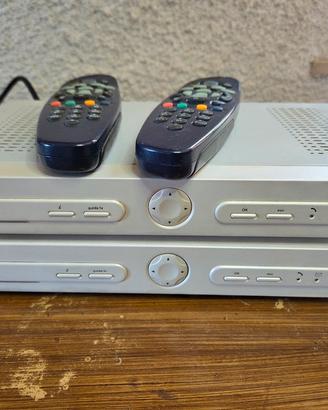 n.2 decoder Sky Amstrad + telec. e cavo di alim. 