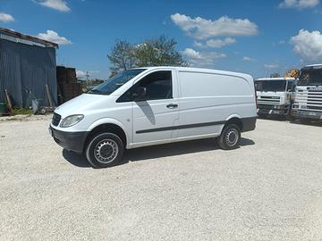 Furgone Mercedes Vito 115CDi 4x4