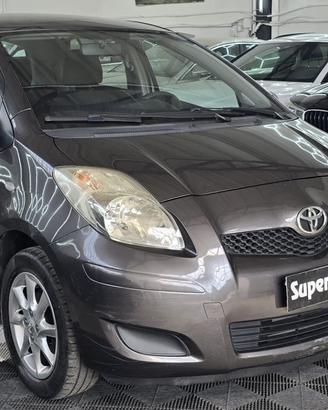 Toyota Yaris 1.0 BENZINA 95CV 5 porte Sol 2010
