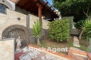 TRILOCALE CON SPAZIO ESTERNO