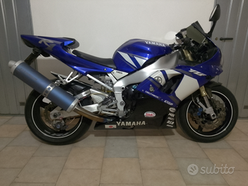 Yamaha R1