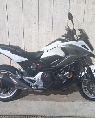 Honda NC 750X abs automatica - 2020