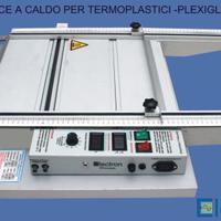 PIEGATRICE PER METACRILATO E PVC 30 cm.