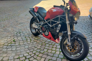 Ducati Monster s4
