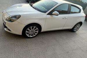 Alfa Romeo Giulietta 1.6 120 cv