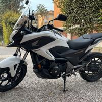 Honda NC750X (NC 750 X)