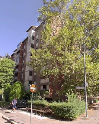 Immobile in asta di 96 m² con 4 locali a Bologna