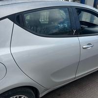 PORTA SPORTELLO POST DX LANCIA YPSILON 2016