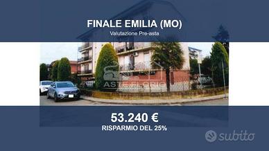 Immobile in asta di 87 m² con box auto a Finale Em